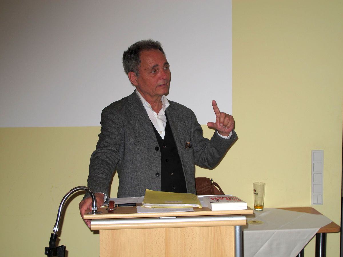 2016-04-21-HenningHintze